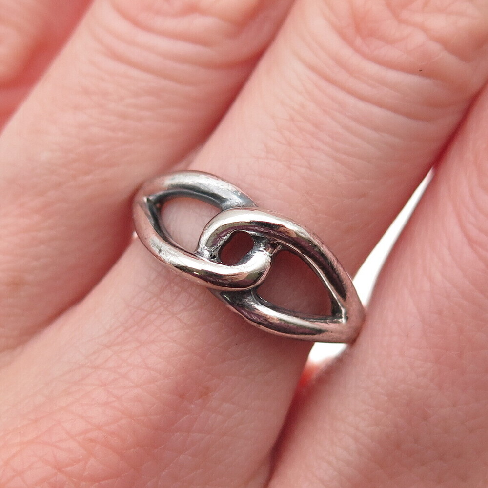925 Sterling Silver Vintage Modernist Interlocked Oxidized Ring Size 8